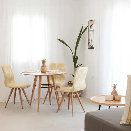 Caramelia * Naxos City