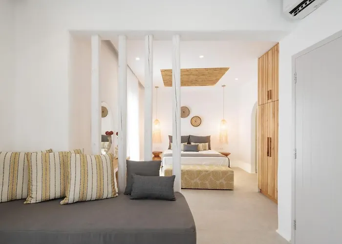 Caramelia * Naxos City