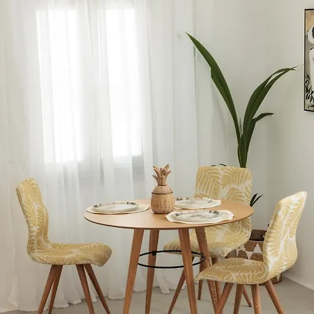 Caramelia Apartment