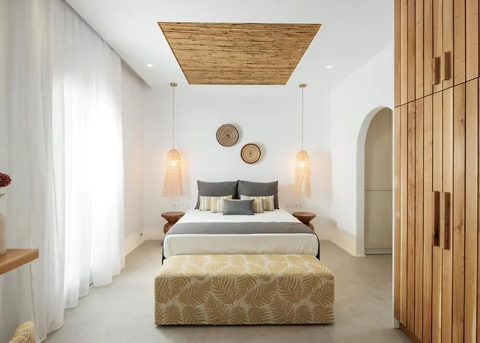 Caramelia * Naxos City